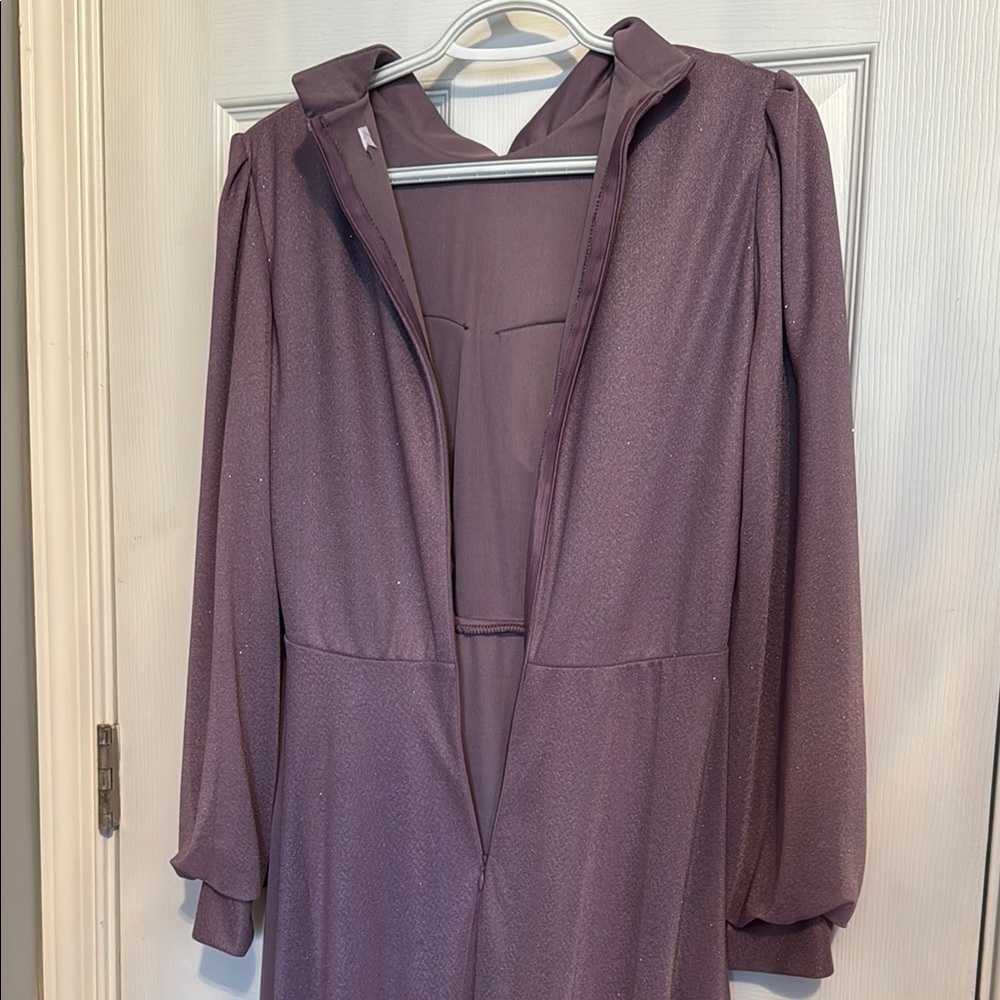 Elegant Purple Women's Dress - Picture 5 of 9